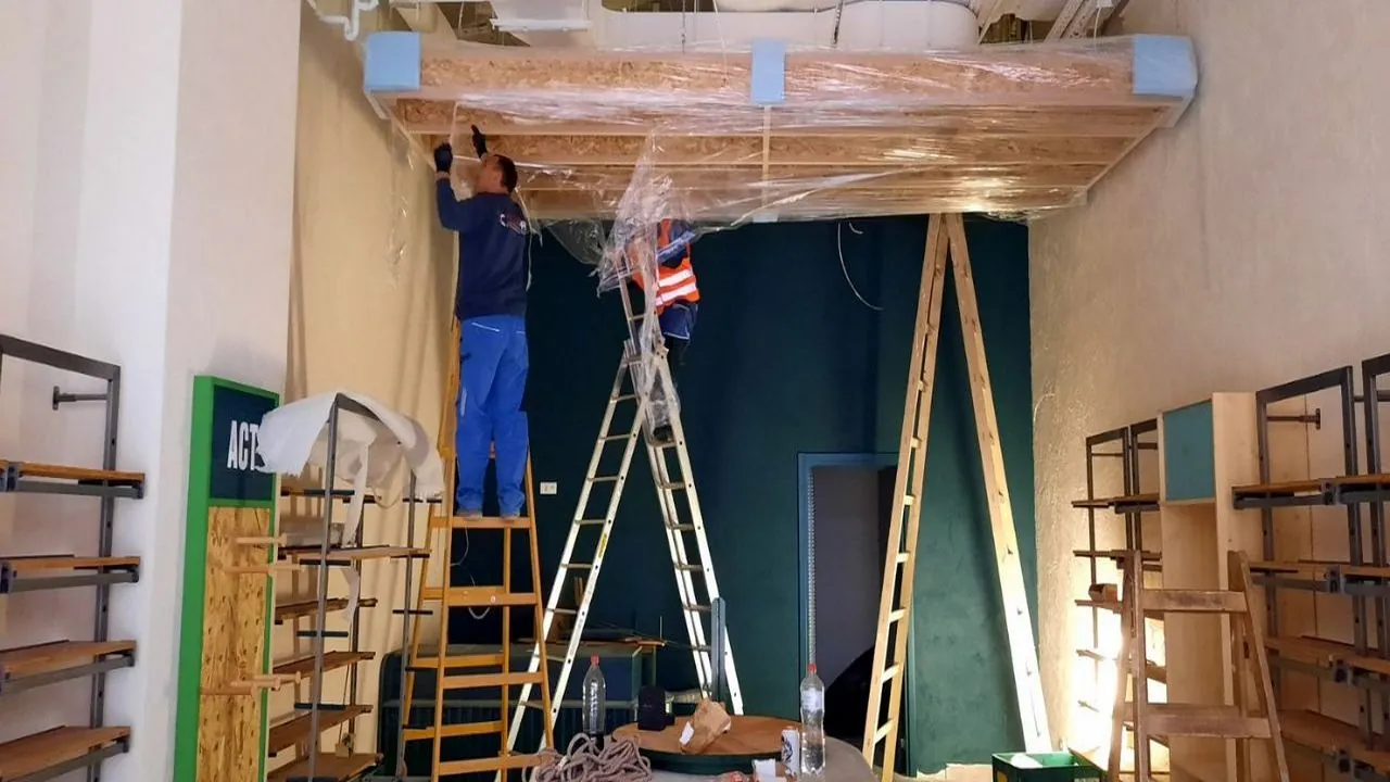 Montaža u lokalu u TC Galerija
